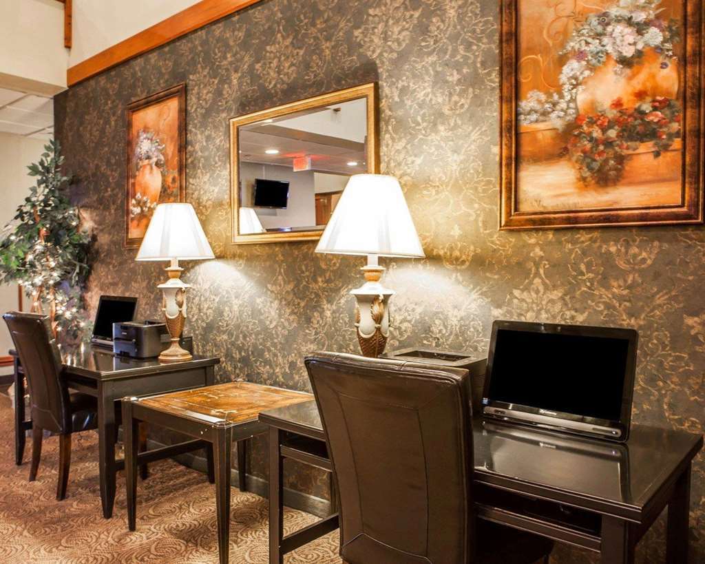 Quality Inn & Suites Hannibal Faciliteiten foto